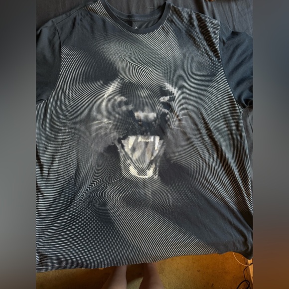 Black Graphic T-Shirt - Picture 1 of 3